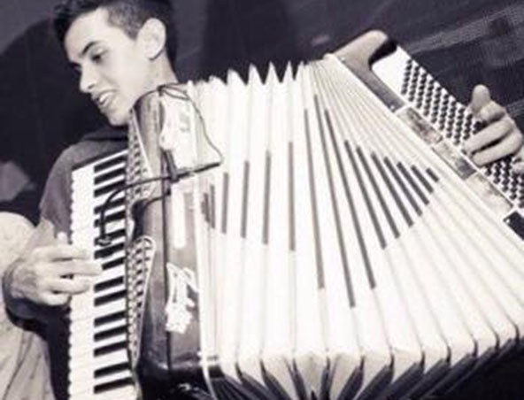 Perth Piano Accordion Player - Wedding Music Hire - Bands